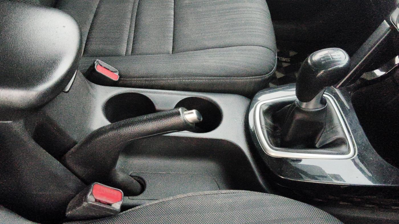 2019 KIA SELTOS HTK PLUS 1.5, Petrol, Manual, 1,48,858 km, Gear Lever