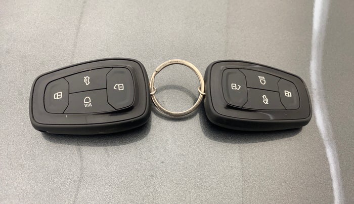 2022 Tata TIGOR XZA PLUS PETROL, Petrol, Automatic, 61,111 km, Key Close Up