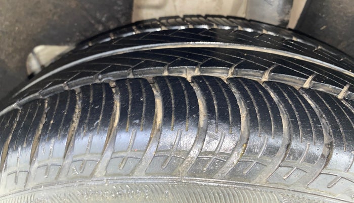 2013 Skoda Octavia ELEGANCE 2.0 TDI AT, Diesel, Automatic, 72,639 km, Left Rear Tyre Tread