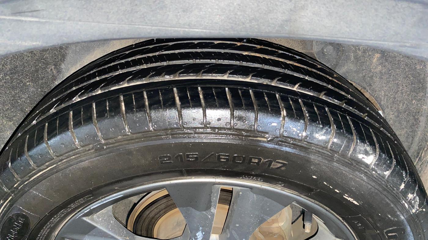 2020 KIA SELTOS HTX 1.5 PETROL, Petrol, Manual, 97,660 km, Left Rear Tyre Tread