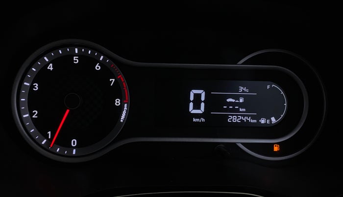 2022 Hyundai GRAND I10 NIOS SPORTZ 1.2 KAPPA VTVT, Petrol, Manual, 28,241 km, Odometer Image