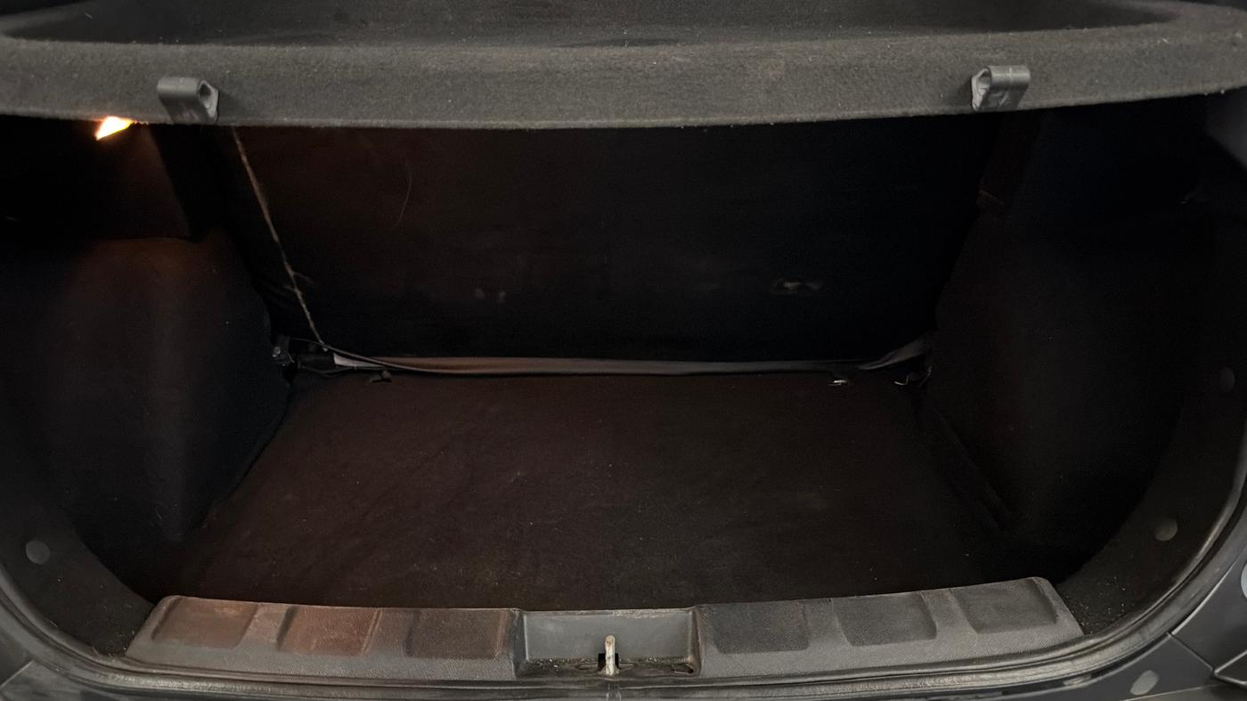 2020 Tata NEXON XM SUNROOF PETROL, Petrol, Manual, 50,912 km, Boot Inside