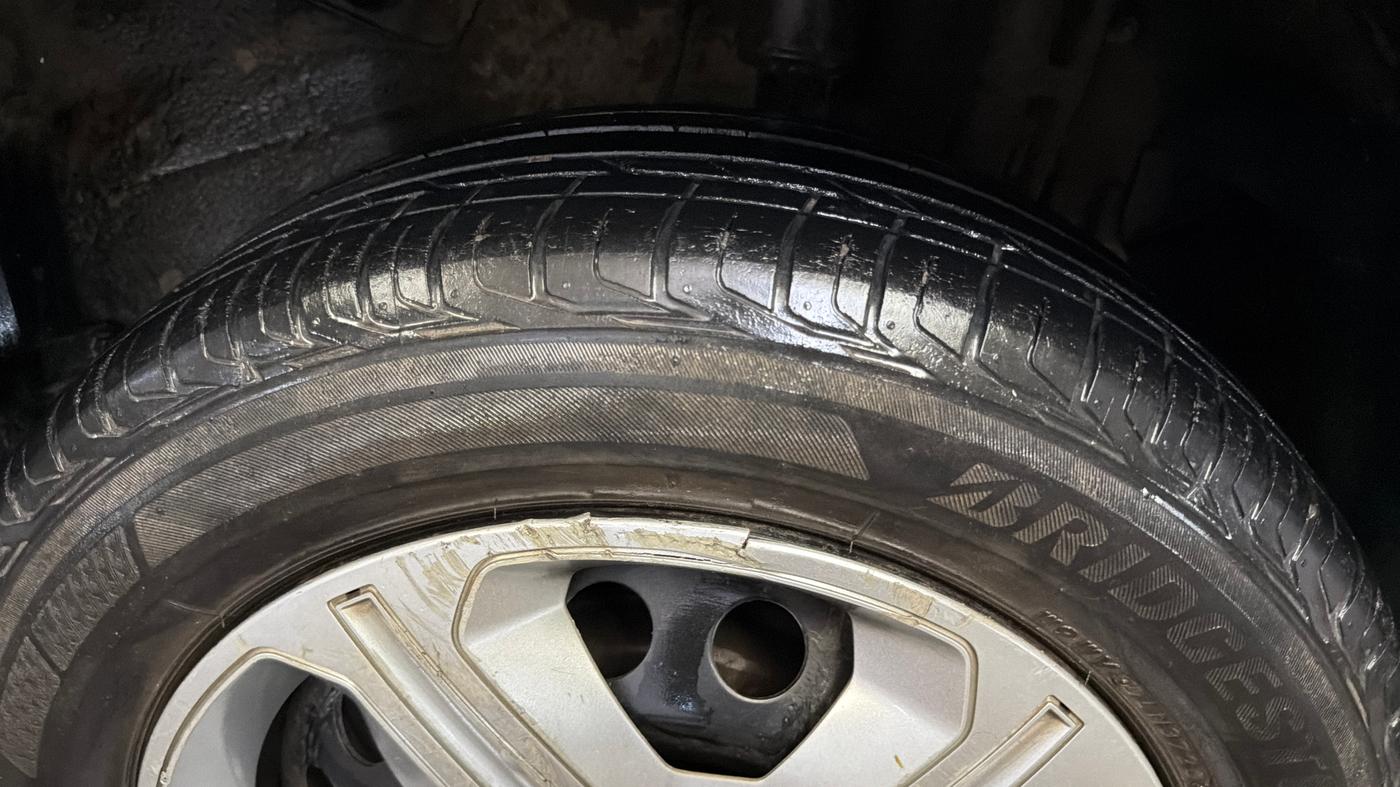 2020 Tata NEXON XM SUNROOF PETROL, Petrol, Manual, 50,912 km, Left Rear Tyre Tread