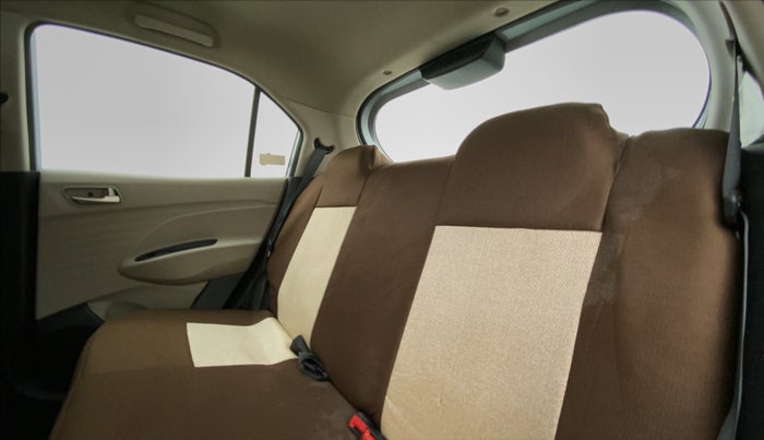 2019 Hyundai NEW SANTRO 1.1 MAGNA AMT, Petrol, Automatic, 17,940 km, Right Side Rear Door Cabin