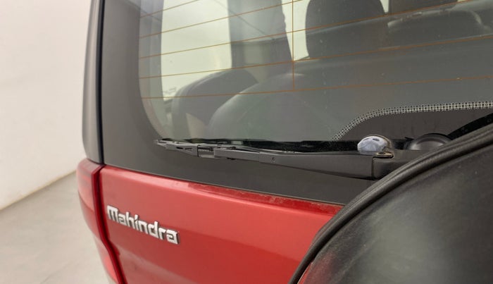 2016 Mahindra TUV300 T8 AMT, Diesel, Automatic, 81,360 km, Rear Wiper