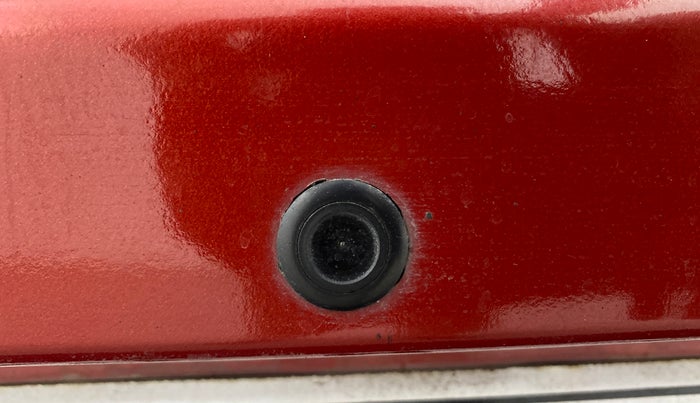 2016 Mahindra TUV300 T8 AMT, Diesel, Automatic, 81,360 km, Parking Camera