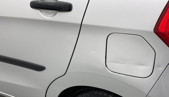 2017 Maruti Celerio VXI, CNG, Manual, 84,901 km, Left quarter panel - Slightly dented