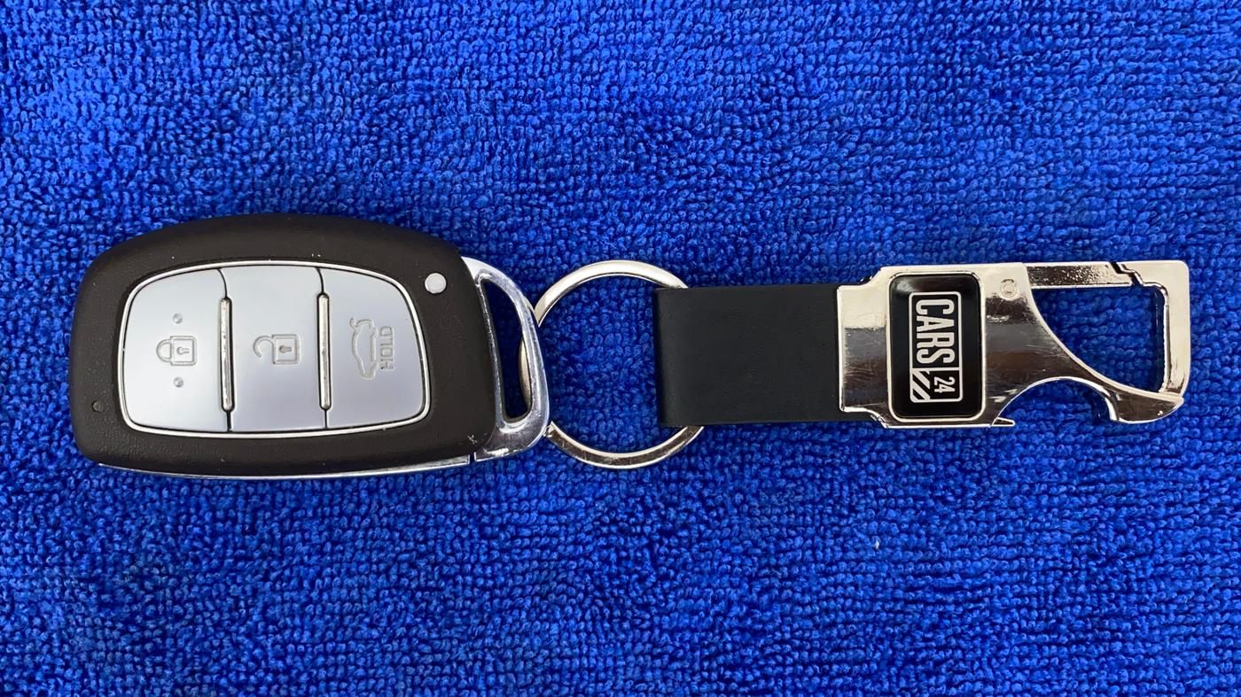2015 Hyundai Creta 1.6 CRDI SX PLUS AUTO, Diesel, Automatic, 1,28,469 km, Key Close-up