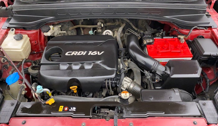 2015 Hyundai Creta 1.6 CRDI SX PLUS AUTO, Diesel, Automatic, 1,28,469 km, Engine Bonet View