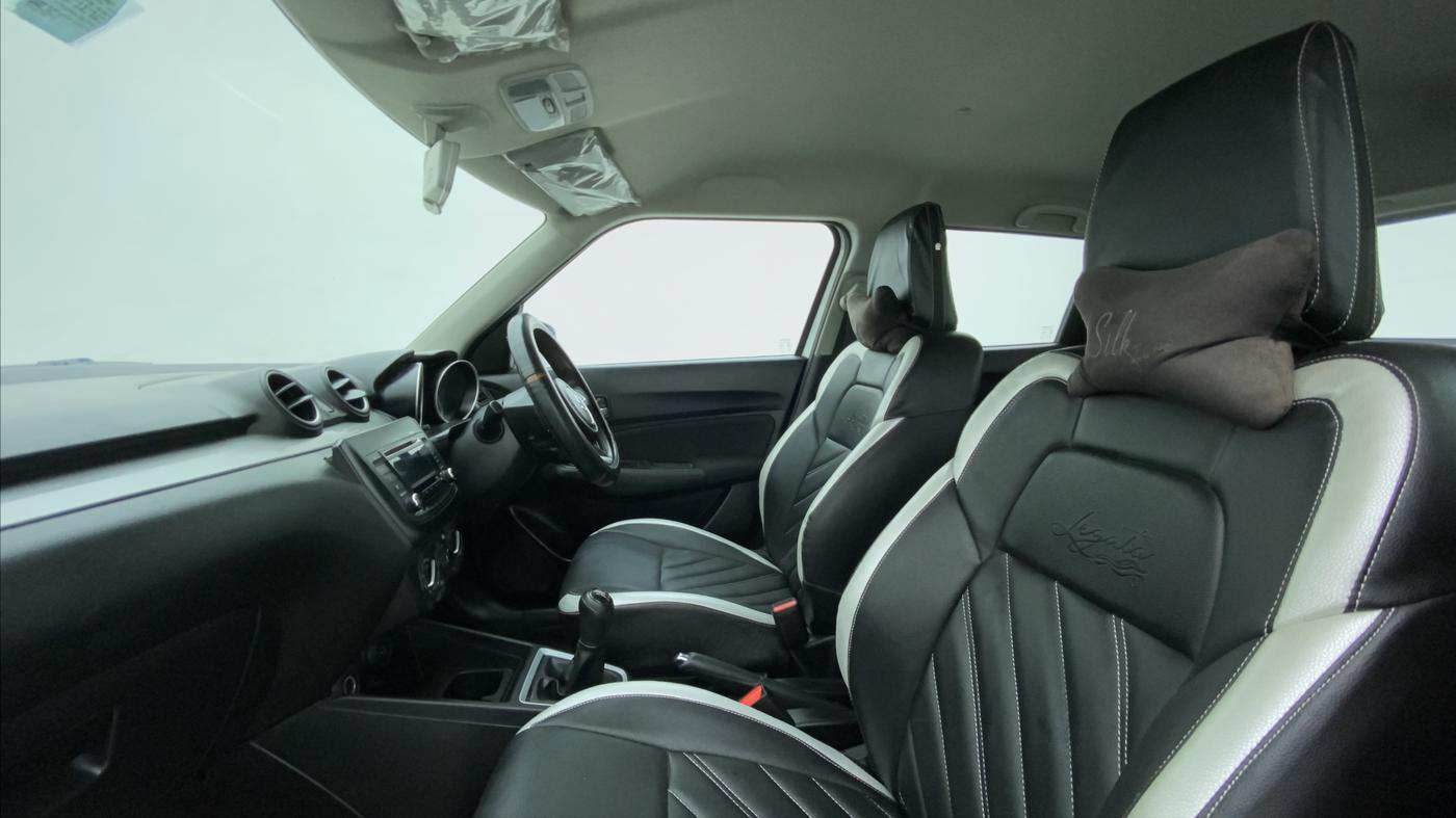 2019 Maruti Swift VXI, Petrol, Manual, 43,012 km, Right Side Front Door Cabin