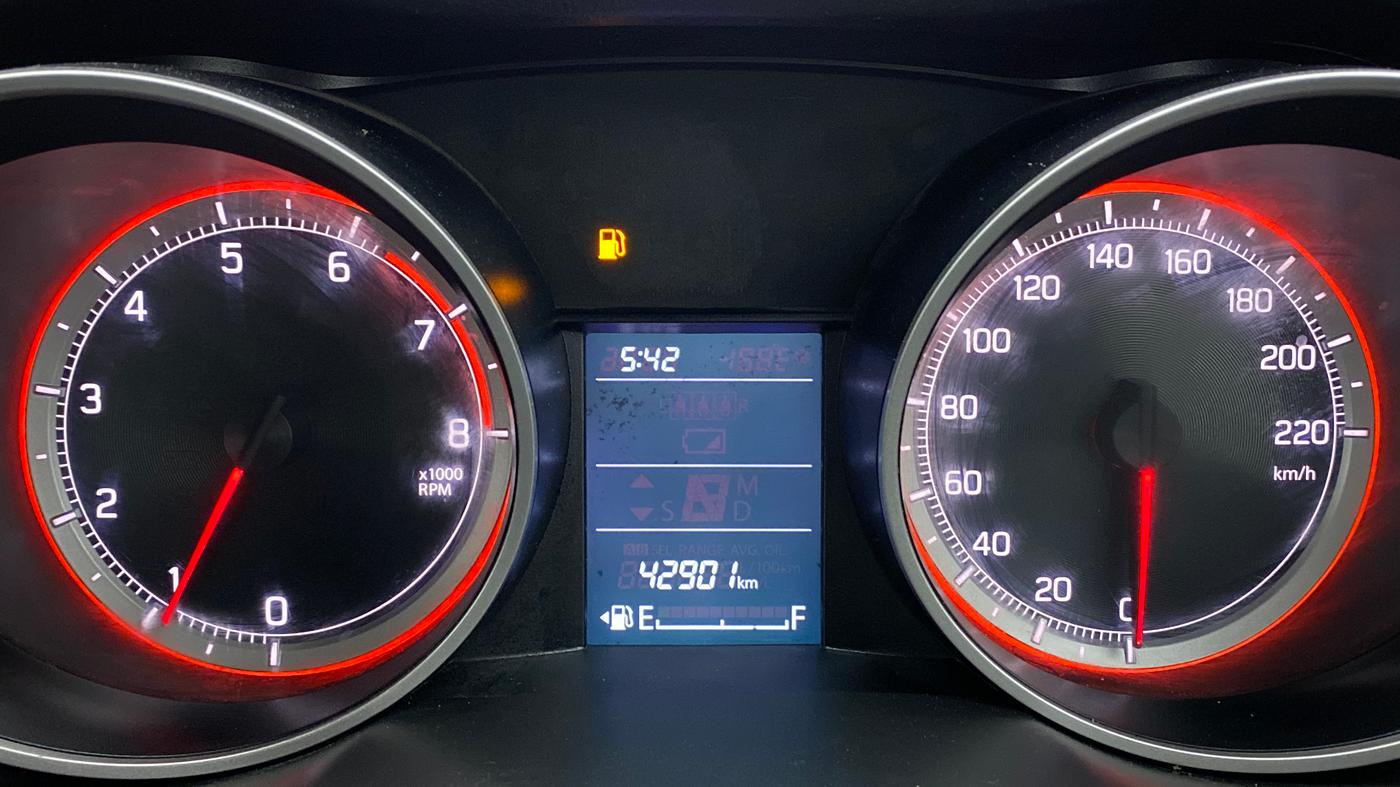 2019 Maruti Swift VXI, Petrol, Manual, 43,012 km, Odometer Image