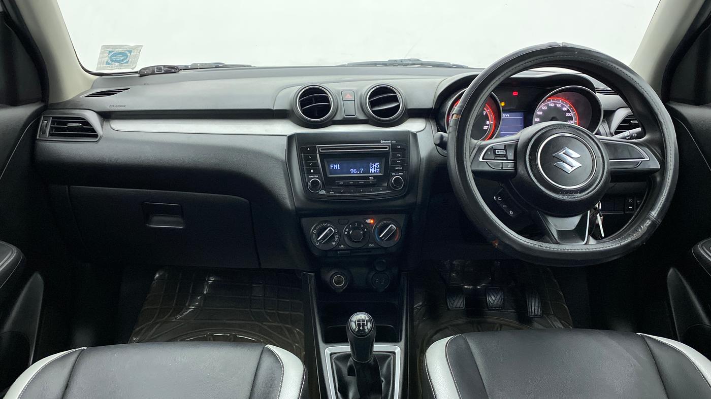 2019 Maruti Swift VXI, Petrol, Manual, 43,012 km, Dashboard