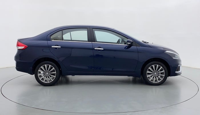 2022 Maruti Ciaz ALPHA 1.5 MT VTVT SHVS, Petrol, Manual, 246 km, Right Side