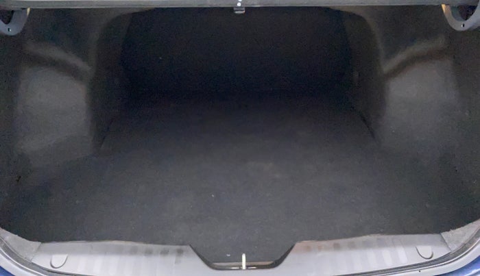 2022 Maruti Ciaz ALPHA 1.5 MT VTVT SHVS, Petrol, Manual, 246 km, Boot Inside
