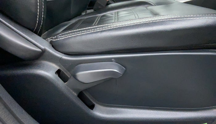 2018 Ford Ecosport 1.5 TDCI TITANIUM PLUS, Diesel, Manual, 56,557 km, Driver Side Adjustment Panel