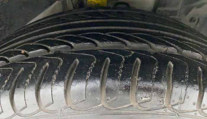 2020 Ford Ecosport 1.5 TITANIUM PLUS TI VCT AT, Petrol, Automatic, 7,925 km, Right Front Tyre Tread