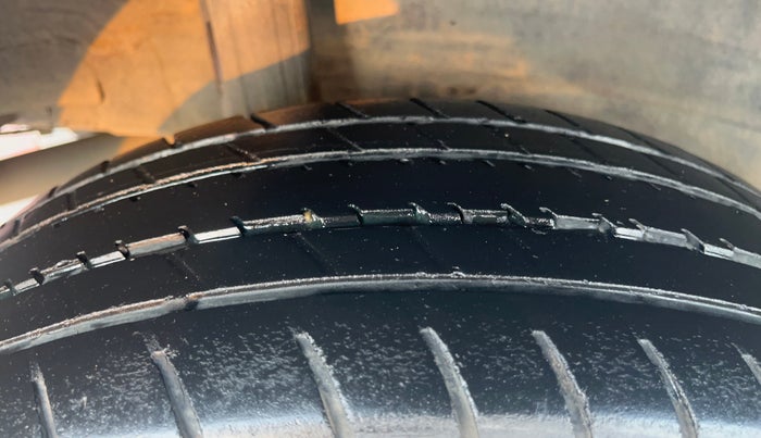 2020 Honda Amaze 1.2L I-VTEC S, Petrol, Manual, 48,144 km, Right Rear Tyre Tread