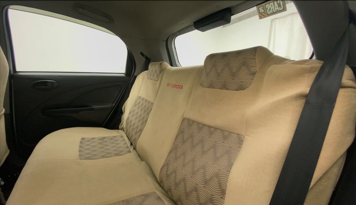 2012 Toyota Etios Liva G SP, Petrol, Manual, 79,235 km, Right Side Rear Door Cabin