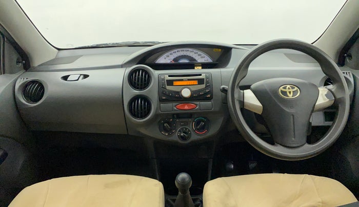 2012 Toyota Etios Liva G SP, Petrol, Manual, 79,235 km, Dashboard