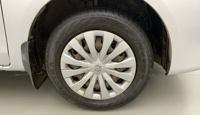 2012 Toyota Etios Liva G SP, Petrol, Manual, 79,235 km, Right Front Wheel