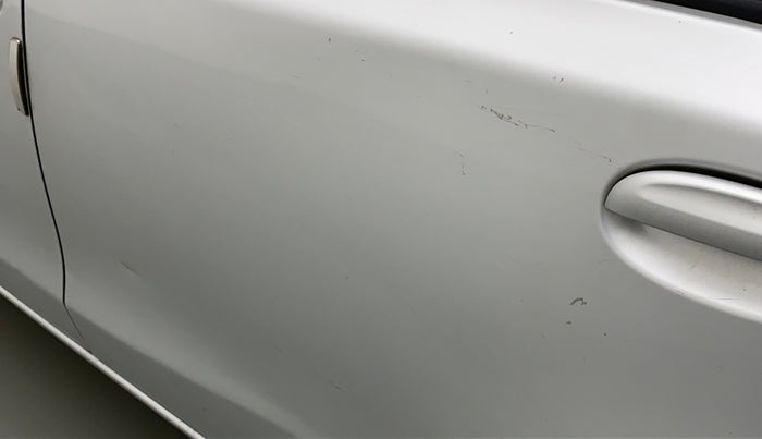 2012 Toyota Etios Liva G SP, Petrol, Manual, 79,235 km, Rear left door - Minor scratches