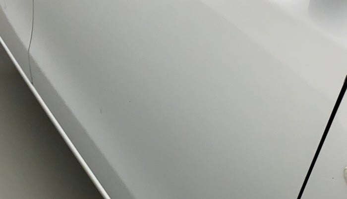 2012 Toyota Etios Liva G SP, Petrol, Manual, 79,235 km, Driver-side door - Minor scratches