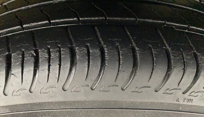 2021 Maruti S PRESSO VXI+, Petrol, Manual, 12,976 km, Right Front Tyre Tread