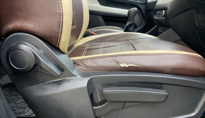 2022 Tata PUNCH ACCOMPLISHED MT, Petrol, Manual, 71,568 km, Driver Side Adjustment Panel