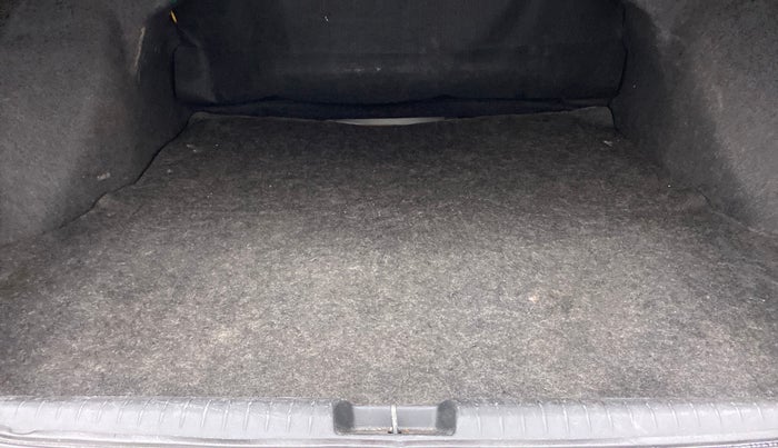 2012 Honda Civic 1.8L I-VTEC S MT, Petrol, Manual, 77,202 km, Boot Inside