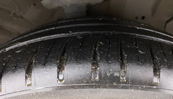 2012 Honda Civic 1.8L I-VTEC S MT, Petrol, Manual, 77,202 km, Right Front Tyre Tread