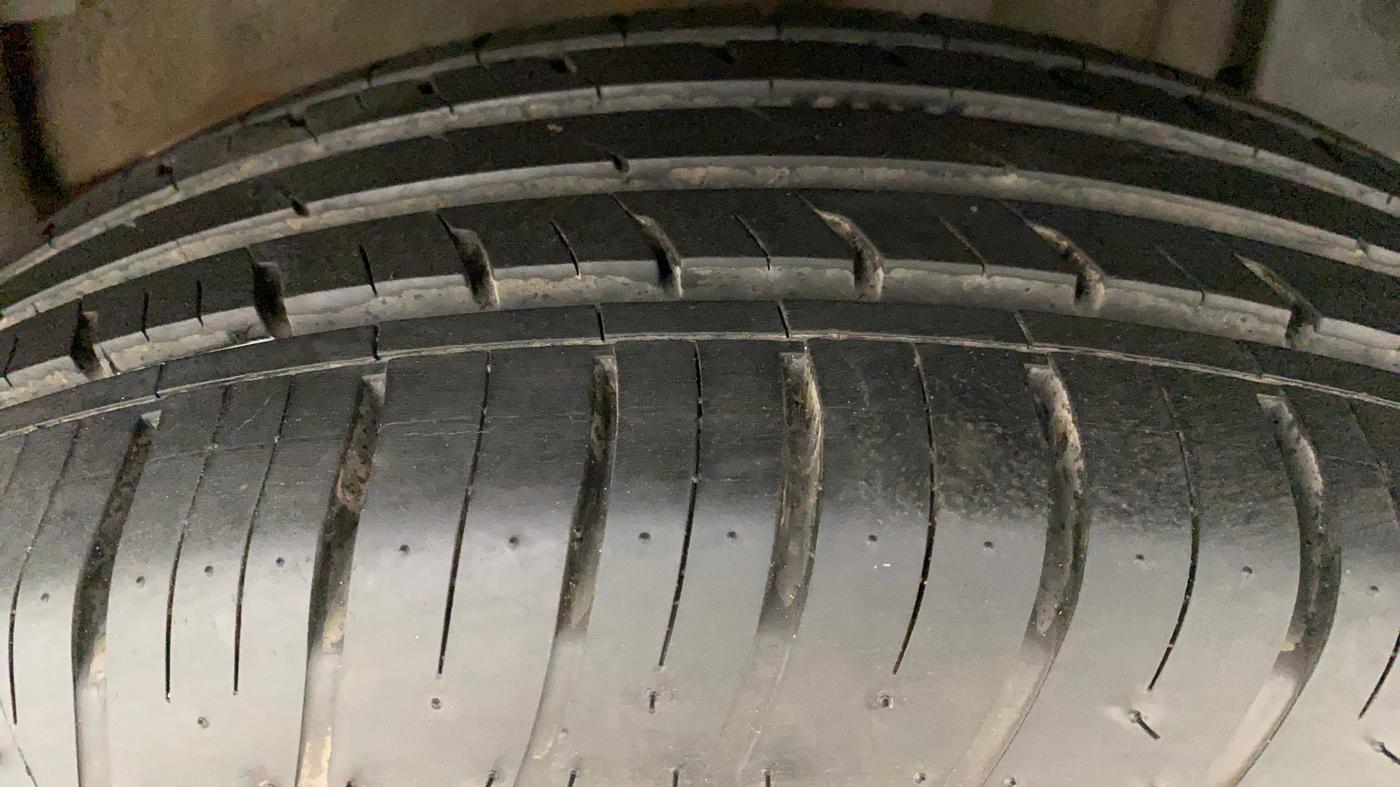 2021 Renault Duster RXZ 1.5 PETROL MT, Petrol, Manual, 37,367 km, Left Rear Tyre Tread