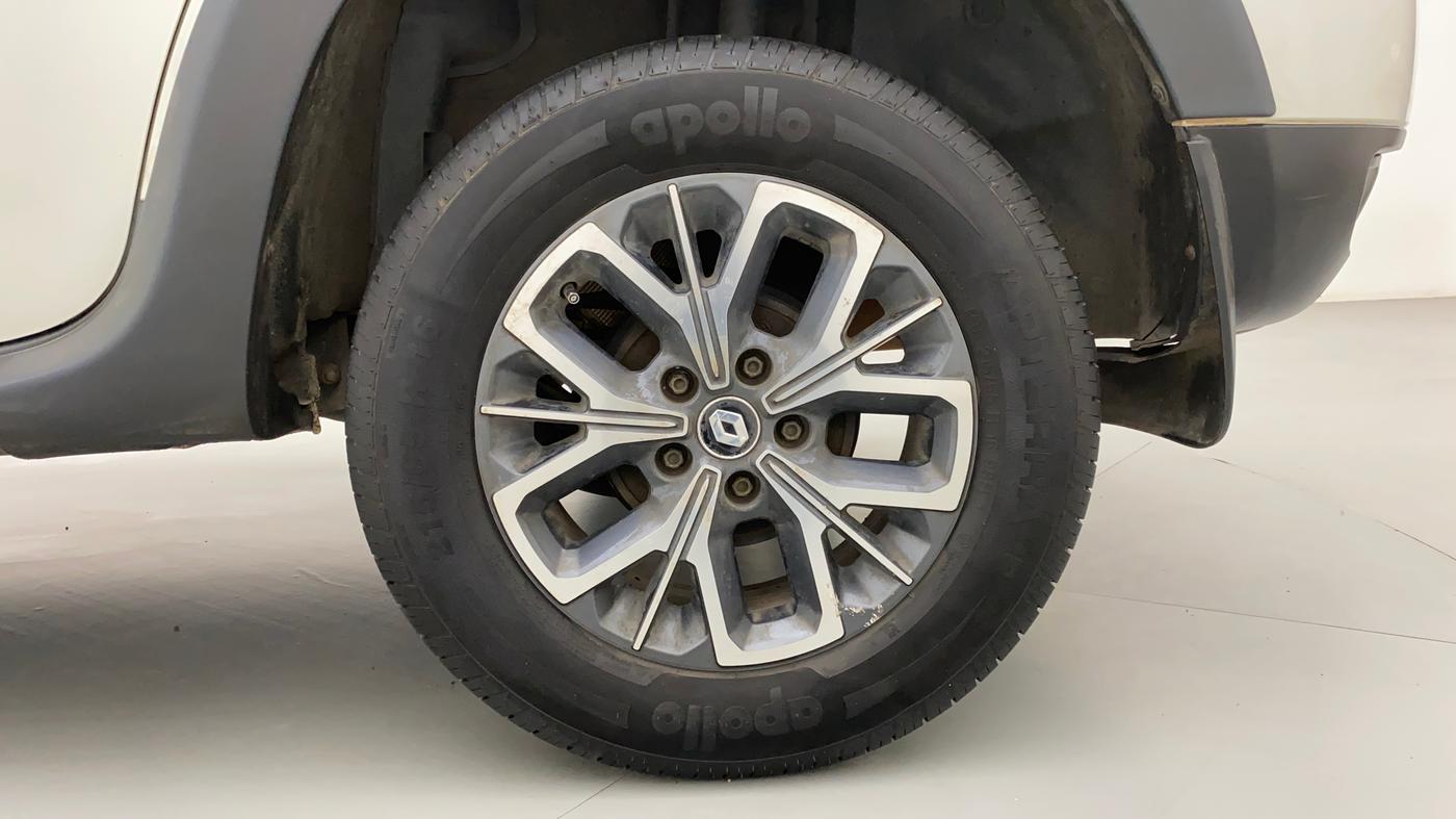 2021 Renault Duster RXZ 1.5 PETROL MT, Petrol, Manual, 37,367 km, Left Rear Wheel