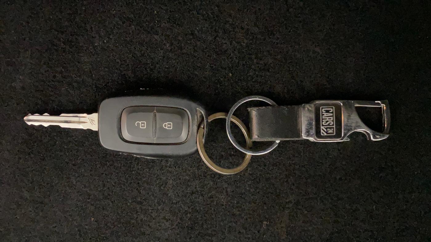 2021 Renault Duster RXZ 1.5 PETROL MT, Petrol, Manual, 37,367 km, Key Close Up