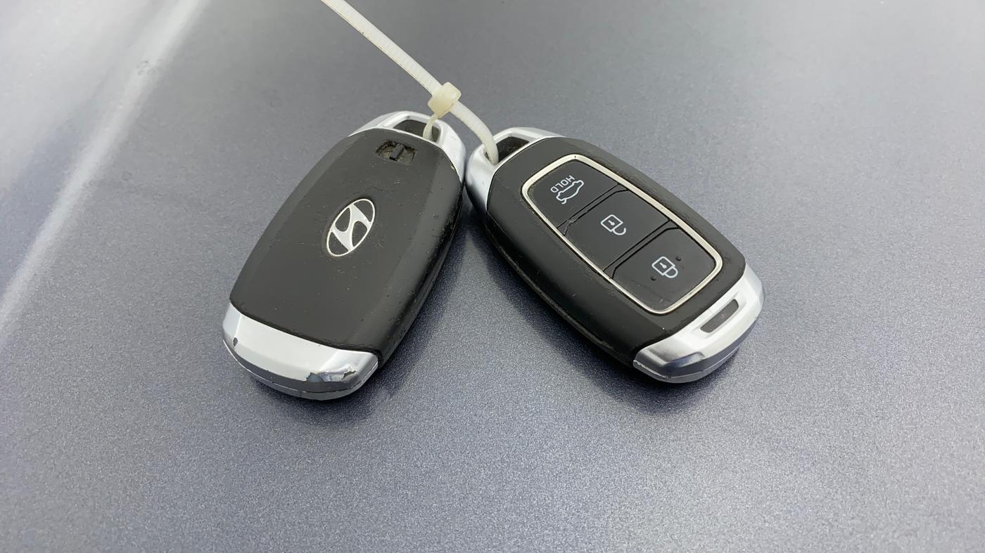 2019 Hyundai Verna 1.6 VTVT SX + AT, Petrol, Automatic, 77,257 km, Key Close Up
