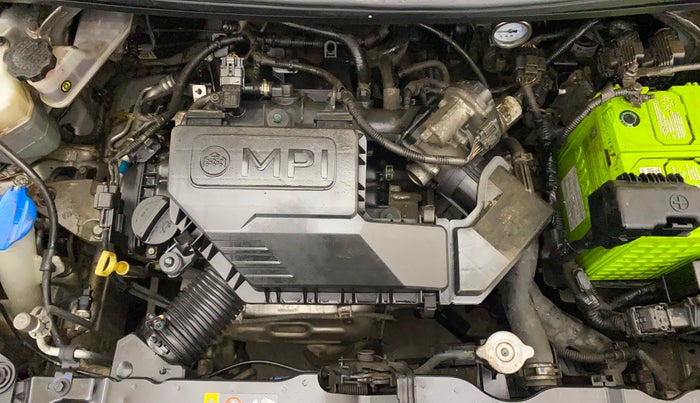 2019 Hyundai NEW SANTRO SPORTZ CNG, CNG, Manual, 70,949 km, Engine View