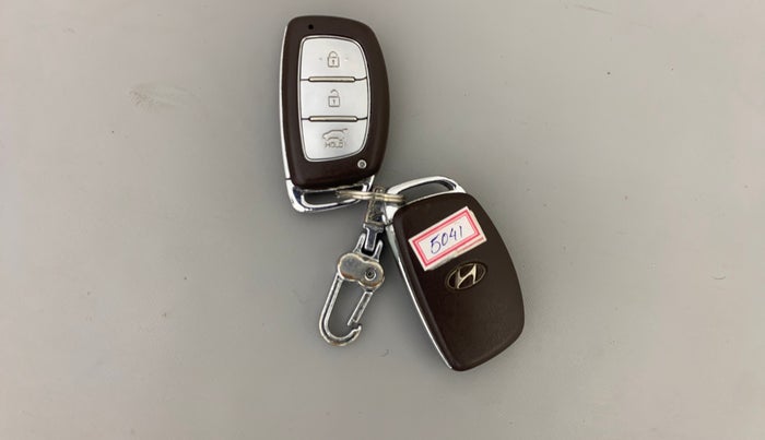 2019 Hyundai Creta SX AT 1.6 PETROL, Petrol, Automatic, 82,367 km, Key Close Up