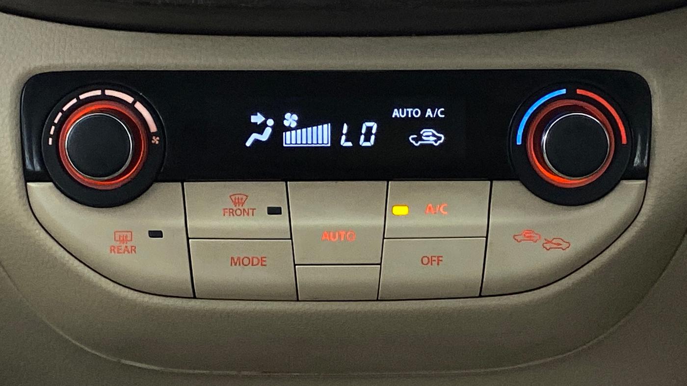 2018 Maruti Ertiga ZXI Plus SHVS, Petrol, Manual, 42,625 km, Automatic Climate Control