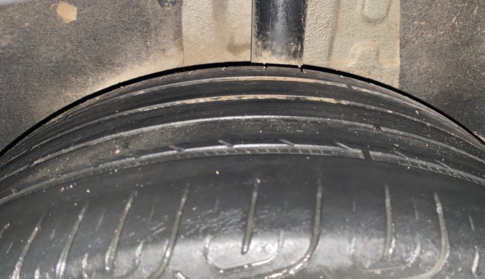 2022 MG ASTOR SHARP 1.5 MT, Petrol, Manual, 62,976 km, Left Rear Tyre Tread