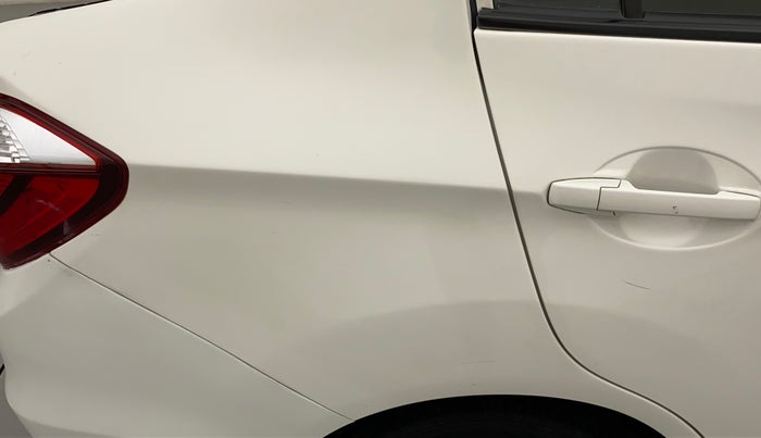 2017 Honda Amaze 1.2L I-VTEC S, Petrol, Manual, 49,820 km, Right quarter panel - Minor scratches