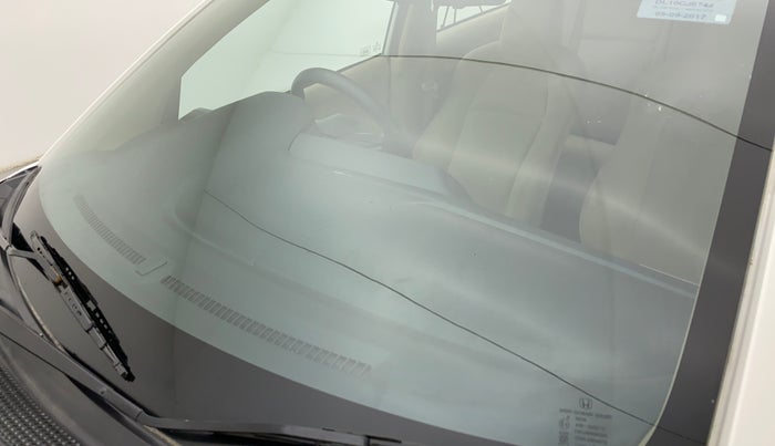2017 Honda Amaze 1.2L I-VTEC S, Petrol, Manual, 49,820 km, Front windshield - Minor spot on windshield