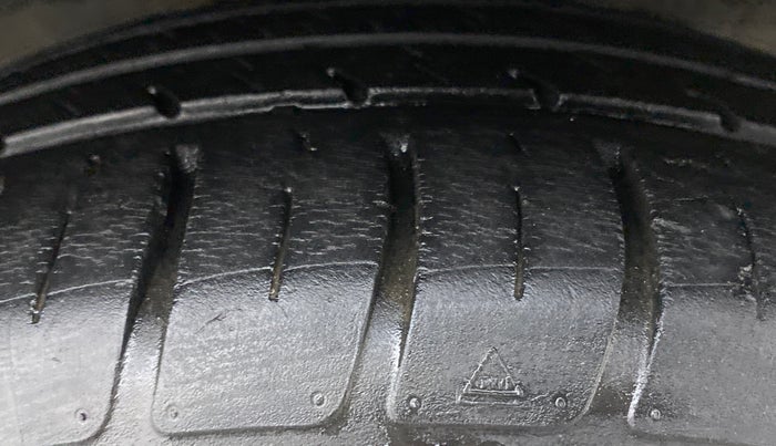 2019 Ford Figo Aspire 1.2 Trend+ Petrol, Petrol, Manual, 20,835 km, Right Front Tyre Tread