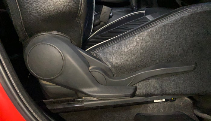 2018 Maruti Swift VXI, Petrol, Manual, 37,239 km, Driver Side Adjustment Panel