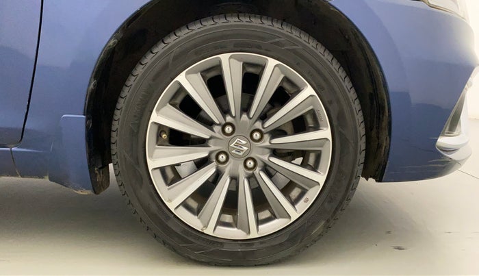 2018 Maruti Ciaz ALPHA  AT 1.5 SHVS PETROL, Petrol, Automatic, 82,654 km, Right Front Wheel