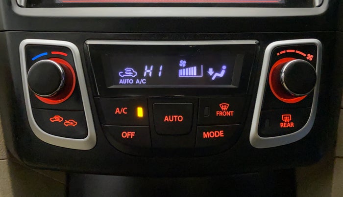 2018 Maruti Ciaz ALPHA  AT 1.5 SHVS PETROL, Petrol, Automatic, 82,654 km, Automatic Climate Control