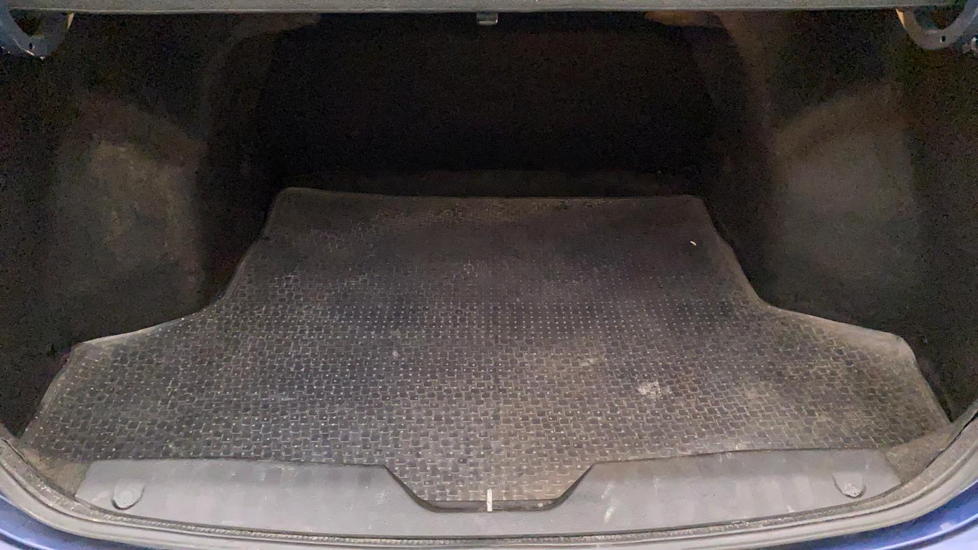 2018 Maruti Ciaz ALPHA  AT 1.5 SHVS PETROL, Petrol, Automatic, 82,654 km, Boot Inside