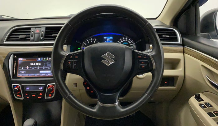 2018 Maruti Ciaz ALPHA  AT 1.5 SHVS PETROL, Petrol, Automatic, 82,654 km, Steering Wheel Close Up