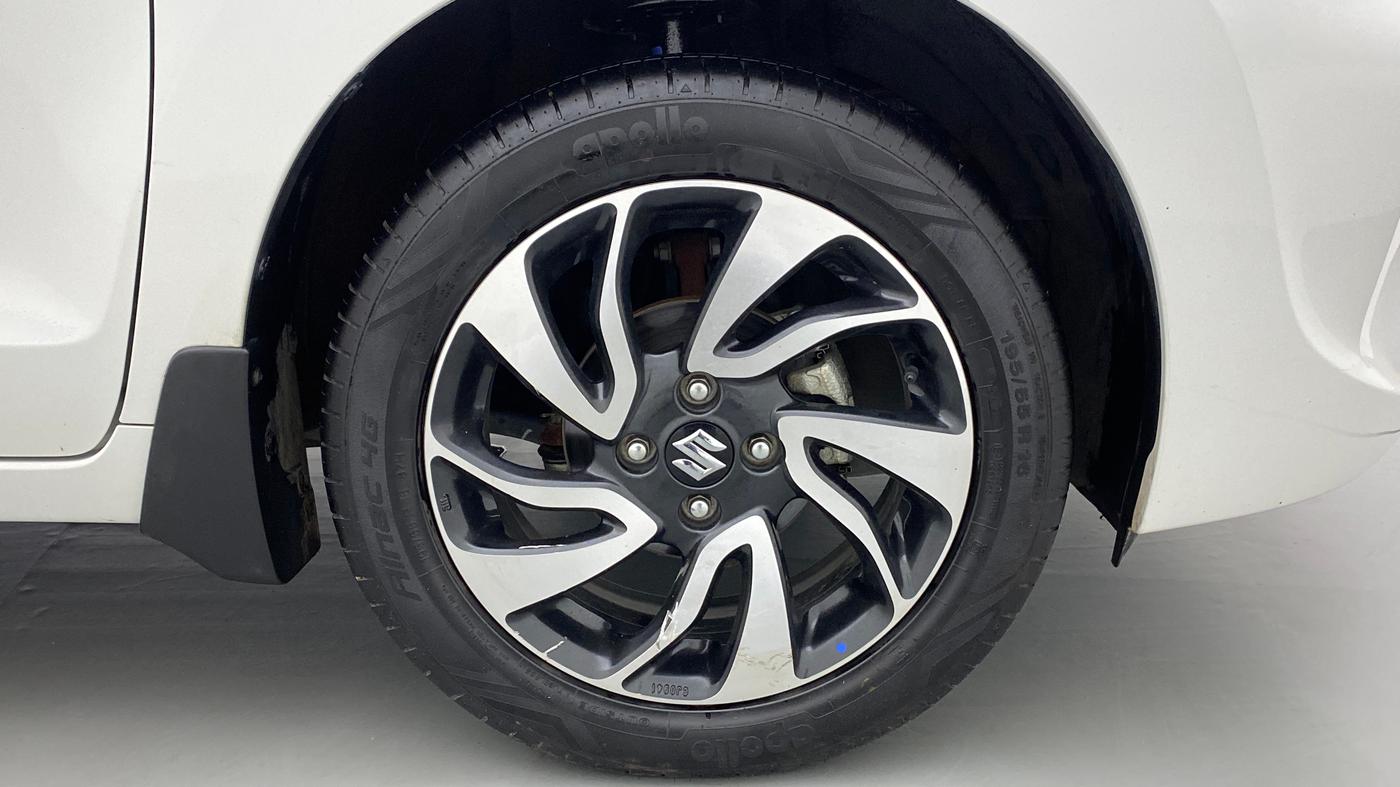 2022 Maruti Baleno ZETA PETROL 1.2, Petrol, Manual, 8,955 km, Right Front Wheel