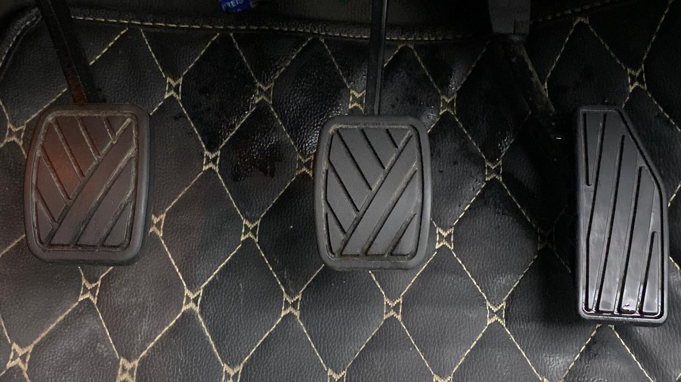 2022 Maruti Baleno ZETA PETROL 1.2, Petrol, Manual, 8,955 km, Pedals