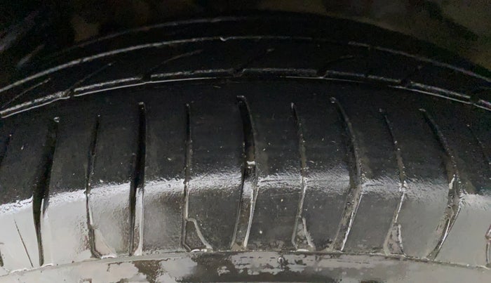 2017 Maruti IGNIS ZETA 1.3 DDIS AMT, Diesel, Automatic, 53,891 km, Left Front Tyre Tread