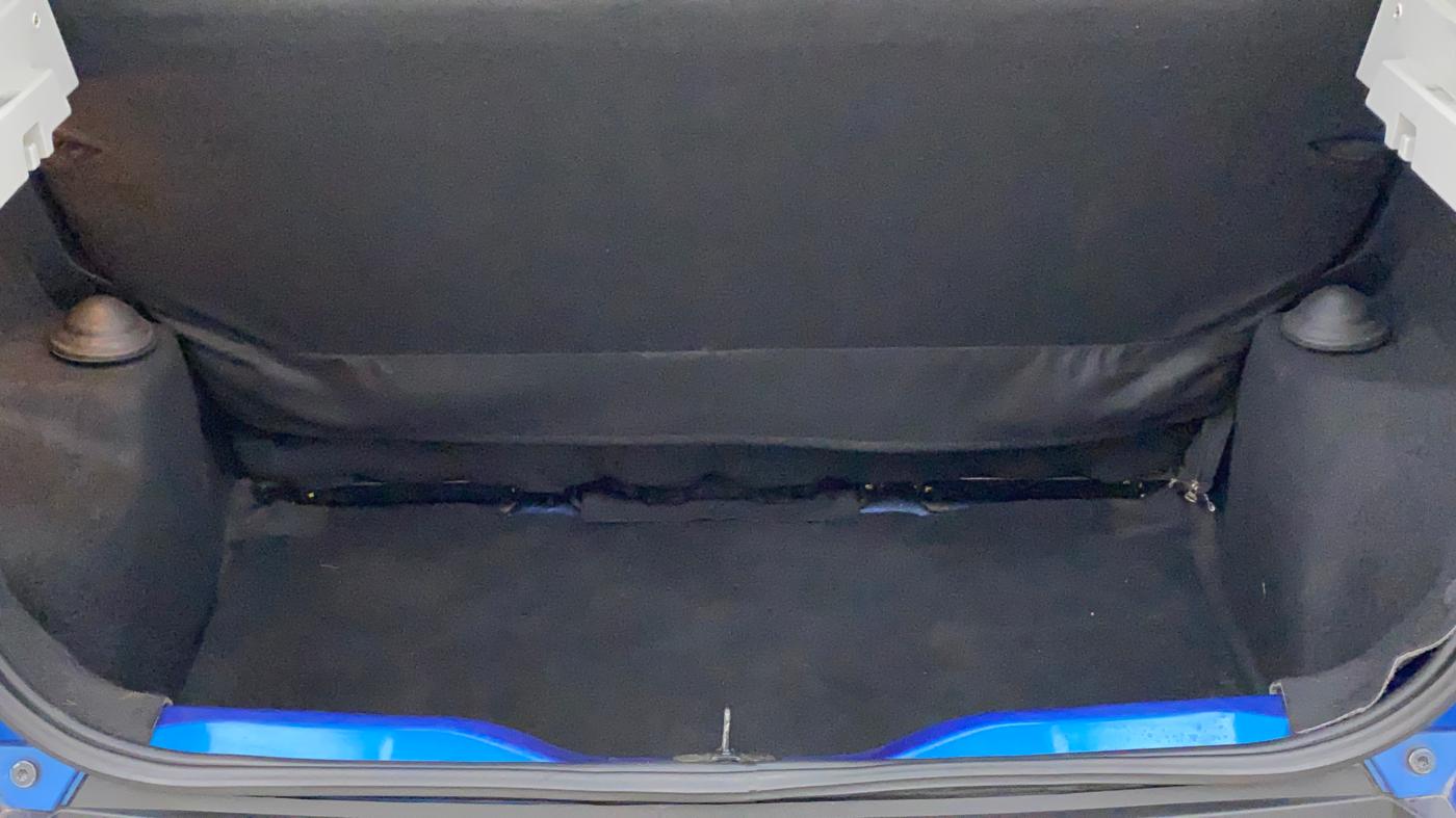 2021 Tata PUNCH CREATIVE  1.2 RTN DUAL TONE, Petrol, Manual, 21,586 km, Boot Inside